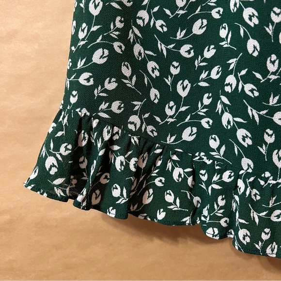 Reformation Christine Dress Susanna Green Floral Tie Shoulder Mini Dress Size 10 - Picture 9 of 13